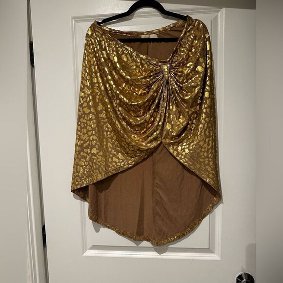 Choosy Trophy Bae top and skirt - Picture 3 of 4